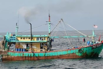 TNI AL Tanjung Balai Asahan, Sumut tangkap kapal ikan asing di laut Indonesia
