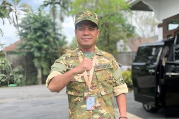 Bupati Dompu Bambang instruksikan OPD serius tangani sampah