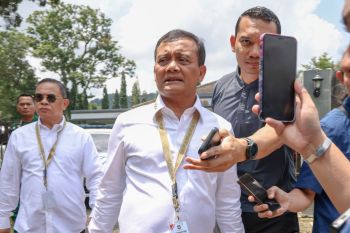 Gubernur  Jateng langsung berdinas usai retret