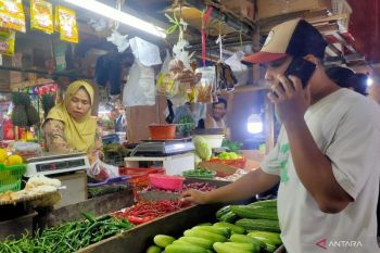 Pasar murah menyapa masyarakat Jakarta di 240 lokasi