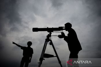 Begini proses pengamatan hilal di berbagai daerah