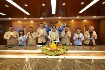 Jajaran komisaris dan direksi rayakan HUT Ke-68 BCA