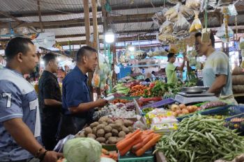 Satgas Pangan Polda Papua awasi persediaan bahan pokok di Jayapura