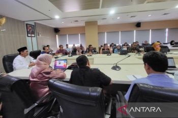 Mentan: Hari libur tetap rapat demi raih swasembada pangan