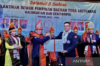 DPP TOGA ARITONANG lantik DPD ARITONANG di Kalimantan