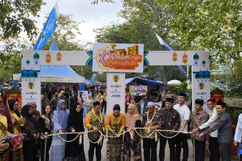 Bupati HST buka pasar ramadhan tingkatkan UMKM kuliner