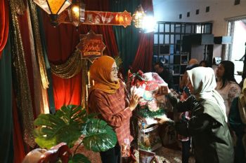 RB Rembang Semen Gresik jadi pusat layanan "hampers" terlengkap