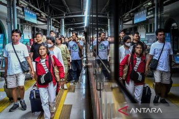KAI siapkan 3,4 juta tiket KA jarak jauh selama angkutan Lebaran
