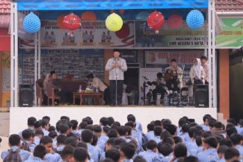 Wako Solok Beri Motivasi Siswa di SMPN 5 Kota Solok