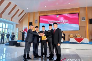 Pemkab Konsel gelar Sertijab Bupati dan Wakil Bupati periode 2025-2030.