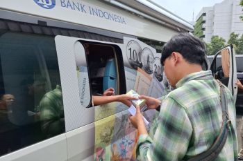 Masyarakat antusias tukar uang lewat layanan 'Pintar' Bank Indonesia