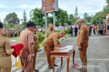 Bupati Biak Markus Mansnembra siap sukseskan PSU Pilgub Papua