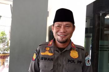 Satpol petakan kawasan rawan perang kembang api di Mataram