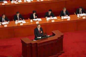 China sebut akan serius danai industri AI dan teknologi 6G