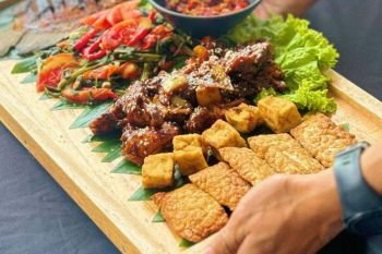 Buka puasa di Arte Hotel bisa nikmati pemandangan sunset