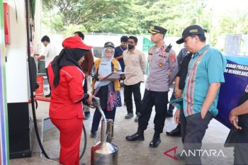 Polres bersama Depot Pertamina Kolaka sidak sejumlah SPBU