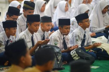 Pembukaan pesantren Ramadhan di Padang