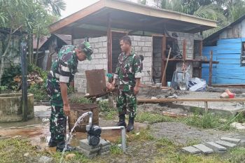 Kodim 1710/Mimika bangun sumur bor dan MCK bagi warga 4 distrik