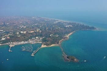 China temukan ladang minyak dan gas di Teluk Beibu