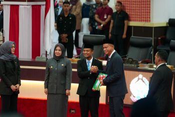 Fatmawati jadi wakil gubernur perempuan pertama di Sulsel