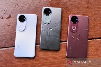 vivo V50 meluncur di Indonesia, unggulkan kamera 50MP Zeiss