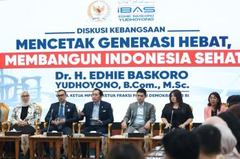 Pimpinan MPR: Kesehatan ibu-anak titik utama kebijakan pembangunan