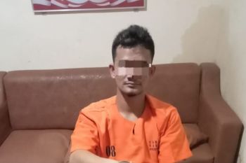 Warga Bangkinang digelandang ke Mapolres Kampar edarkan sabu