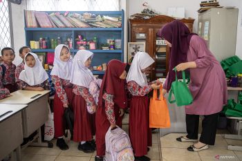 Pelaksanaan program makan bergizi gratis selama Ramadhan