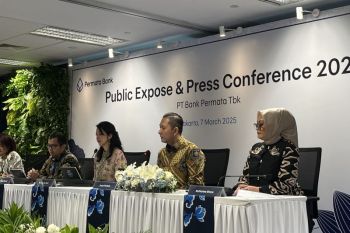 Rupiah bisa peroleh sentimen positif jika kebijakan DHE SDA berhasil