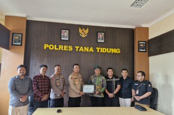 Polres Tana Tidung Terima Penghargaan Dari KPU Tana Tidung
