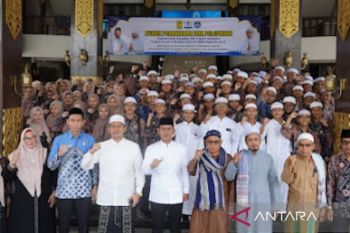 Ratusan santri bimbing peserta pesantren Ramadhan 2025 di Banjarmasin