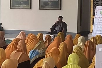 Ketua BPP Masjid Al-Akbar Surabaya ungkap lima kiat raih barokah