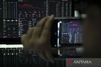 IHSG Selasa dibuka melemah 93,71 poin