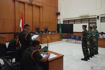 Dua oknum penembak bos rental dituntut penjara seumur hidup