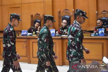 Ketiga terdakwa penembak bos rental juga dituntut bayar restitusi