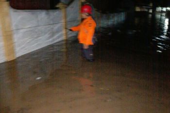 Banjir terjang sejumlah desa di Probolinggo