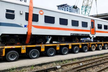 KAI kirim 22 unit kereta ke Sumatera