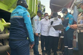 Tekan polusi, KLH kolaborasi dukung uji emisi kendaraan angkut barang