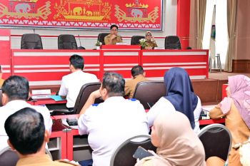 Bupati Lamsel minta kebersihan dan kenyamanan pasar tradisional ditata lebih baik