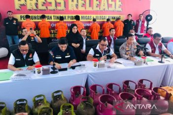 Bareskrim Polri ungkap modus pengoplosan LPG beromzet miliaran di Bali