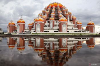 Ribuan orang ikuti buka puasa bersama program Pemerintah Arab Saudi di Makassar