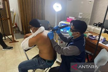 Warga Jaksel antusias ikut hapus tato