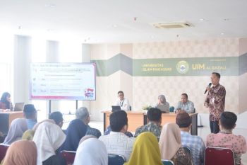 OJK Sulselbar tingkatkan literasi keuangan di UIM  Al-Gazali