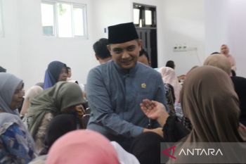 Legislator Ade Rezki Pratama sosialisasi Program JKN di Bukittinggi