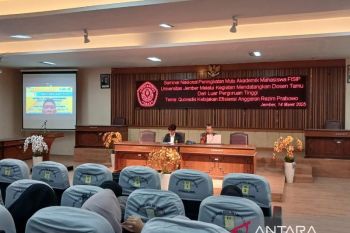 Sejumlah pakar tanggapi efisiensi anggaran rezim Prabowo di FISIP Unej