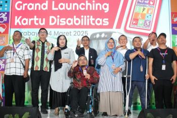 KCI meluncurkan 1.000 kartu prioritas untuk disabilitas di Surabaya