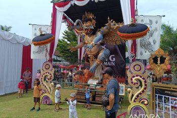 Parade Ogoh-Ogoh di Tabanan bawa pesan lestarikan lingkungan