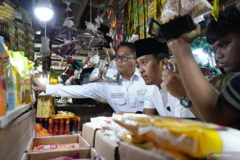 Pemprov Sumbar Pastikan Keamanan Takjil di Pasar Banda Buek