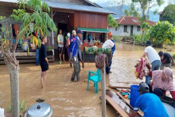Pemkab Parigi Moutong siapkan dapur umum untuk layani korban banjir Palasa