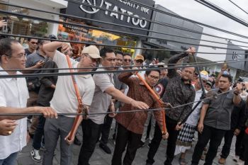 Pemkab Badung tertibkan kabel udara yang rusak estetika di kawasan wisata